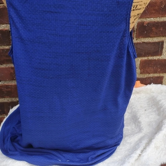 Nike Dri‎ Fit Blue Tank top L - Picture 6 of 8